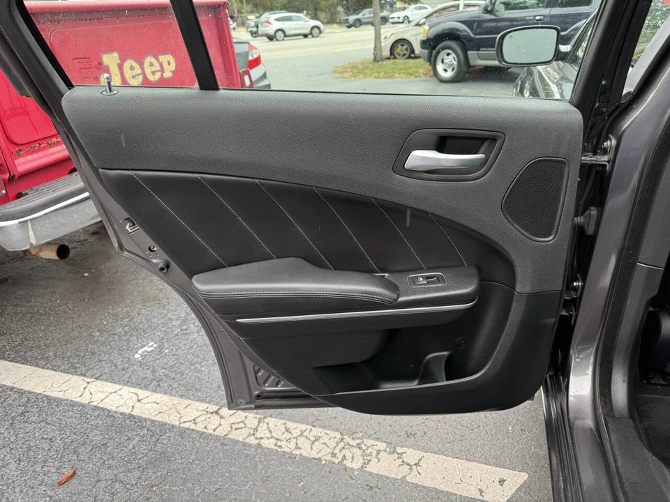 2016 Dodge Charger 7th Gen - Image 24 of 31
