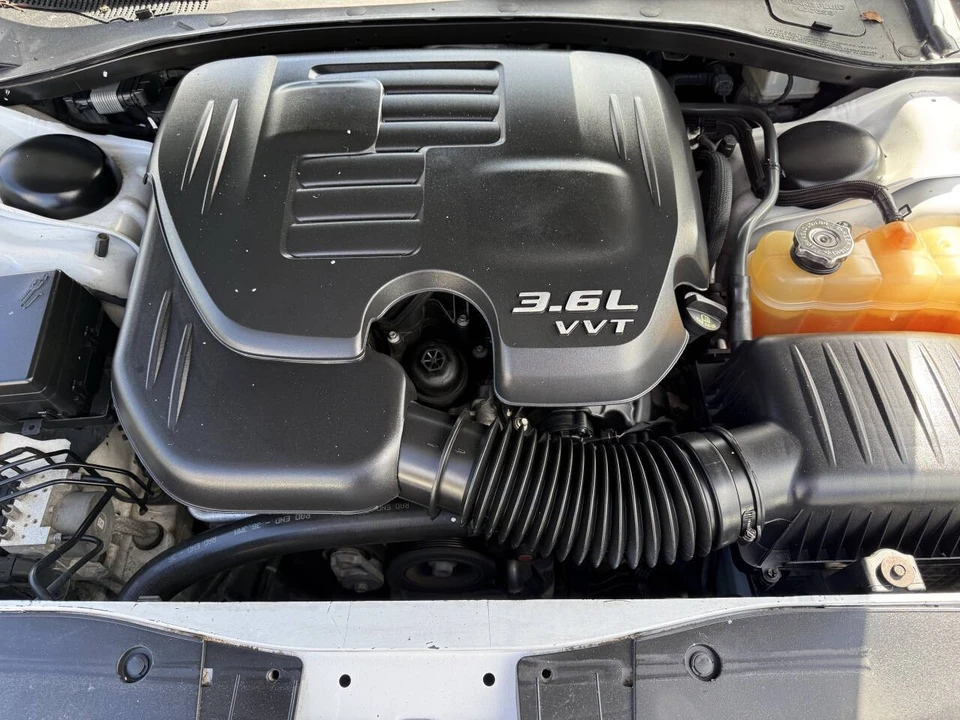 2016 Dodge Charger 7th Gen - Image 11 of 24