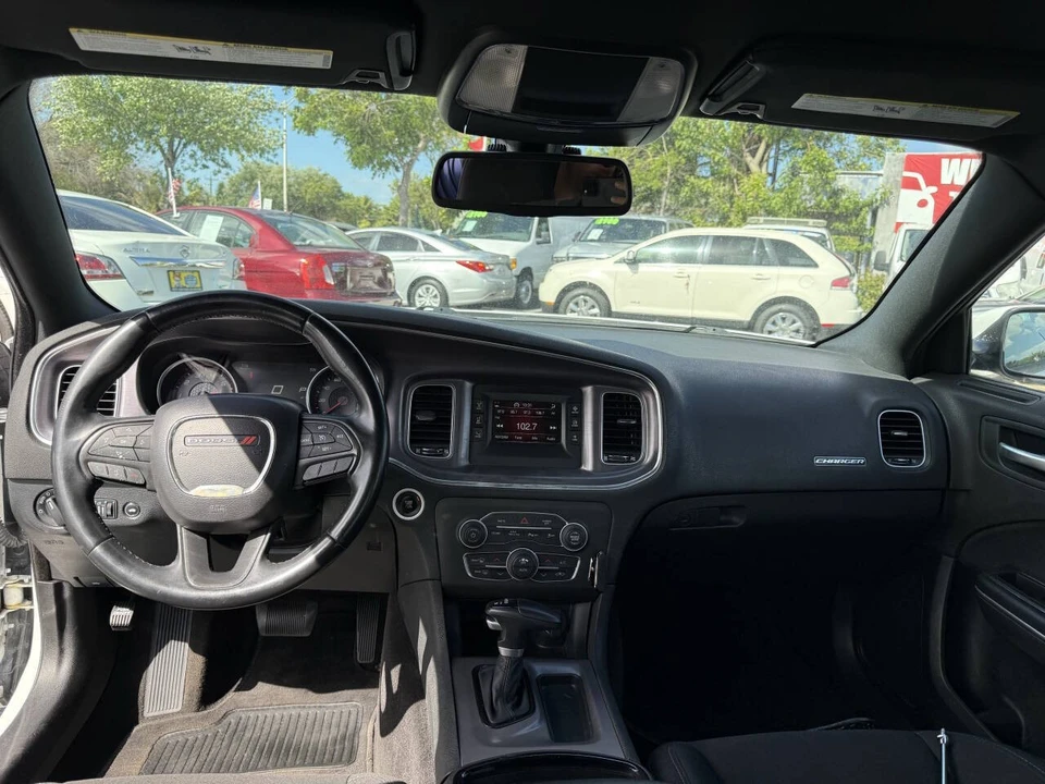 2016 Dodge Charger 7th Gen - Image 20 of 24