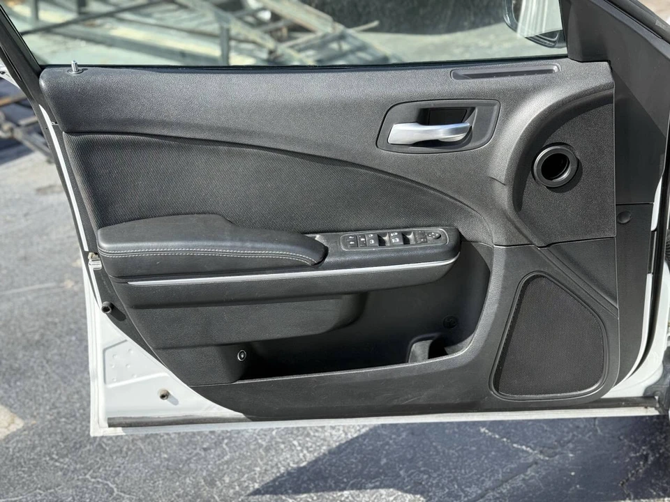 2016 Dodge Charger 7th Gen - Image 24 of 24