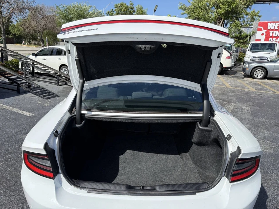 2016 Dodge Charger 7th Gen - Image 18 of 24
