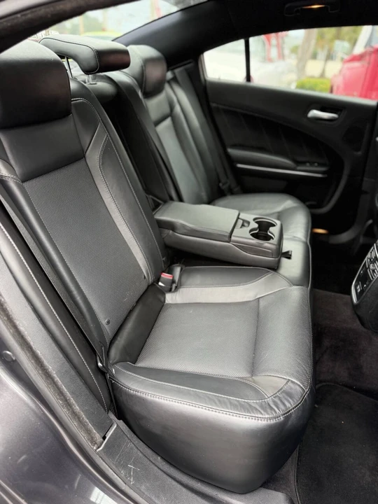 2016 Dodge Charger 7th Gen - Image 16 of 21