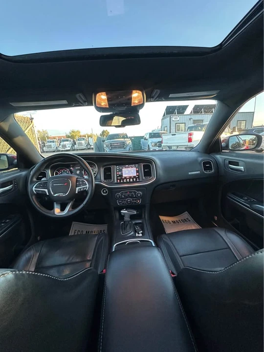 2016 Dodge Charger 7th Gen - Image 9 of 12
