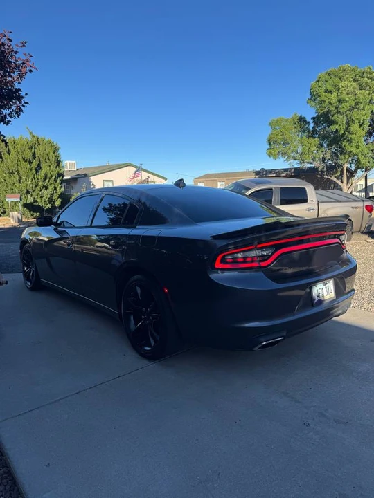 2016 Dodge Charger 7th Gen - Image 4 of 11