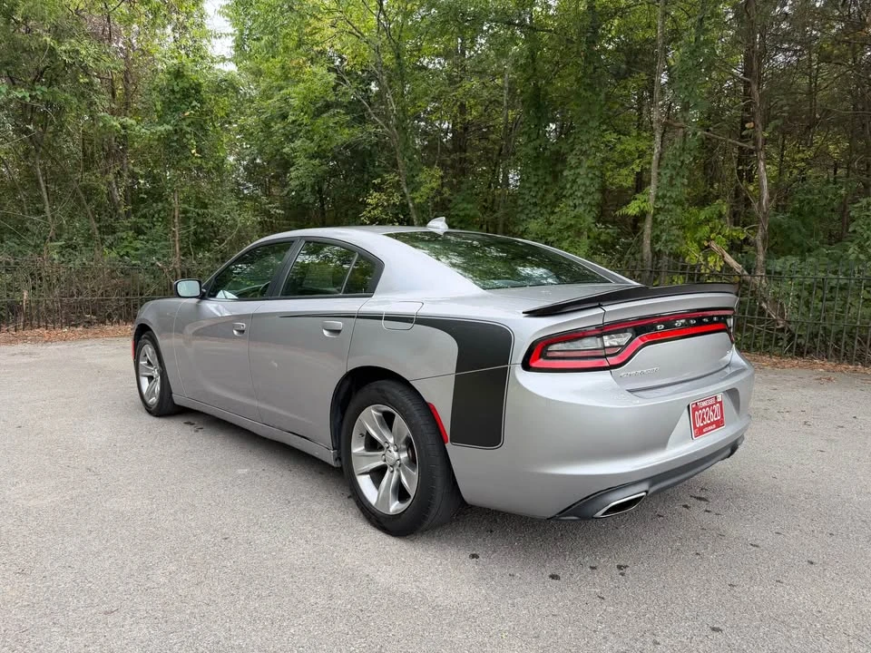 2016 Dodge Charger 7th Gen - Image 2 of 11