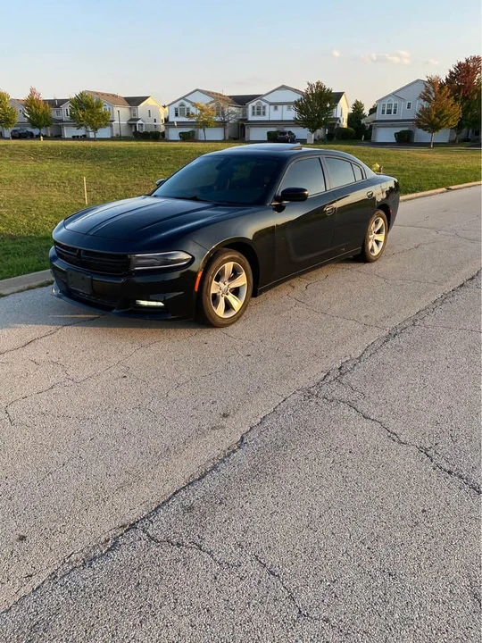 2016 Dodge Charger 7th Gen - Image 2 of 9