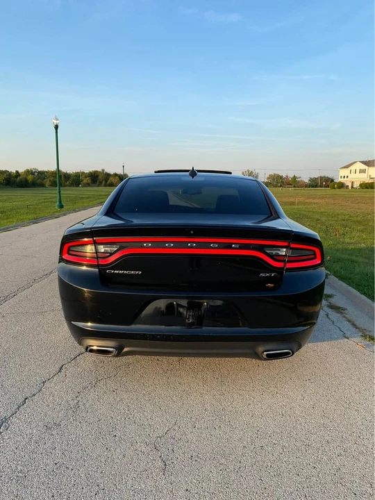 2016 Dodge Charger 7th Gen - Image 8 of 9