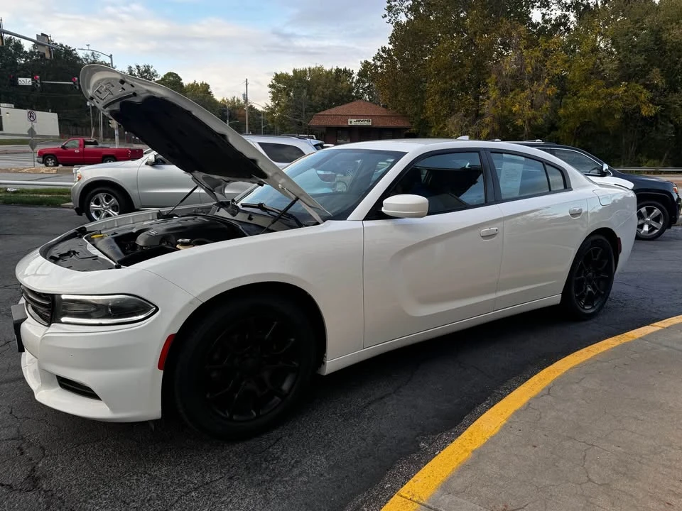 2016 Dodge Charger 7th Gen - Image 3 of 8