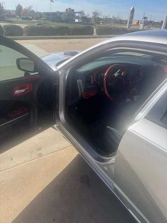 2016 Dodge Charger 7th Gen - Image 10 of 12