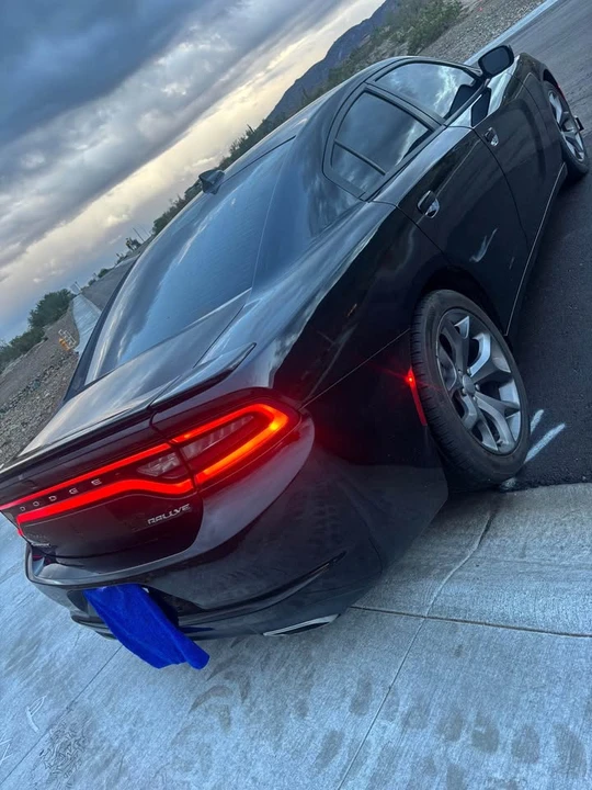 2016 Dodge Charger 7th Gen - Image 3 of 9
