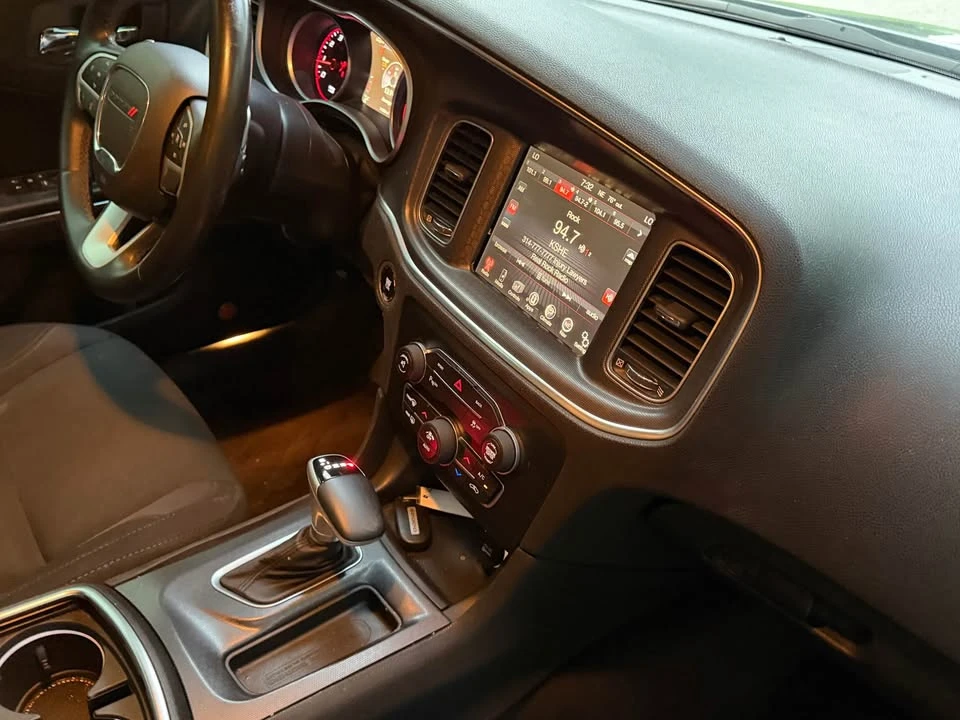 2016 Dodge Charger 7th Gen - Image 13 of 20