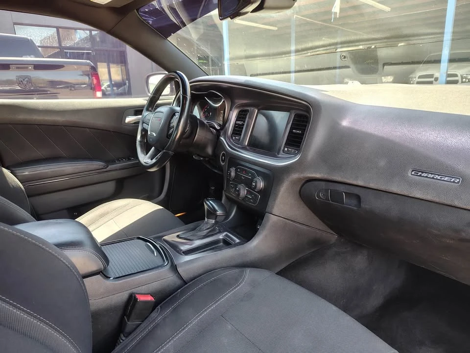 2016 Dodge Charger 7th Gen - Image 7 of 8