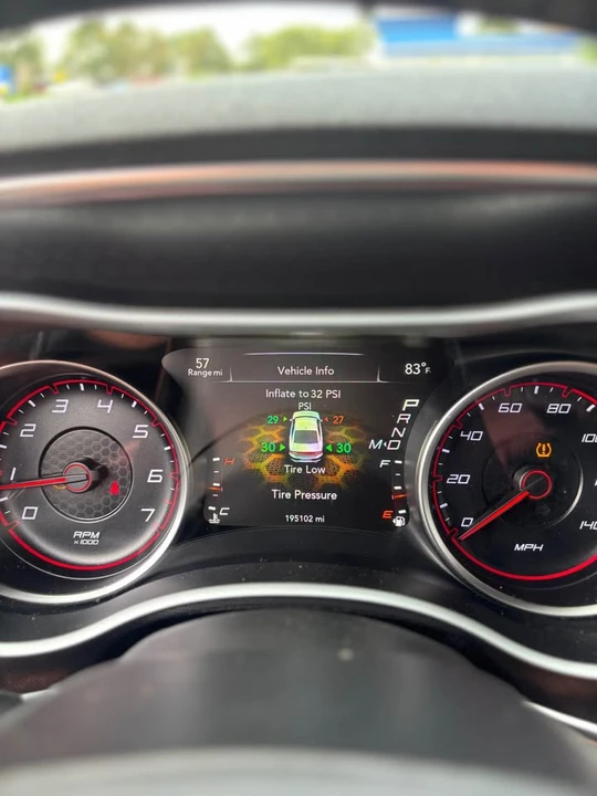 2016 Dodge Charger 7th Gen - Image 10 of 14