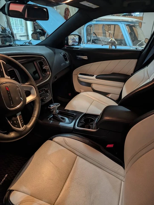 2016 Dodge Charger 7th Gen - Image 2 of 20