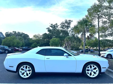 2016 Dodge Charger SXT Plus Sedan 4D