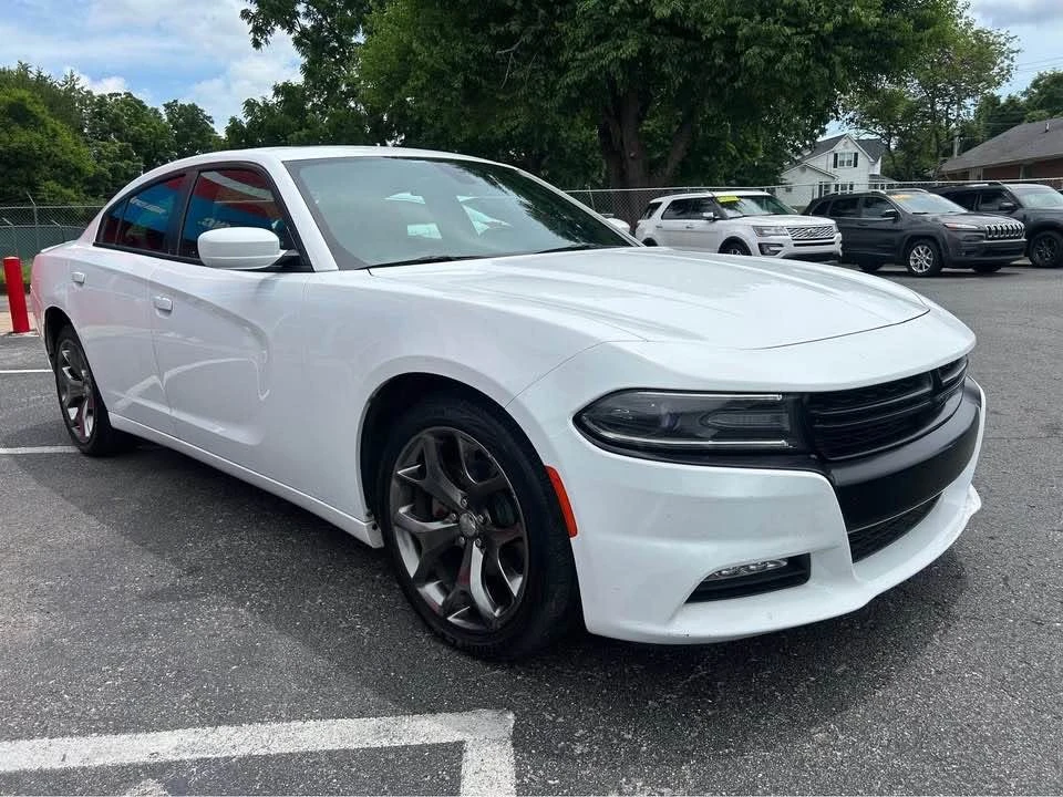 2016 Dodge Charger 7th Gen - Image 2 of 14