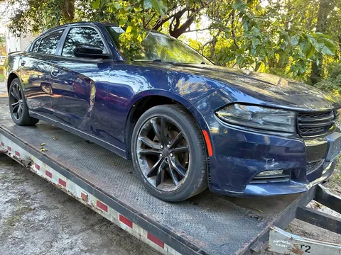 2016 Dodge Charger SXT Plus
