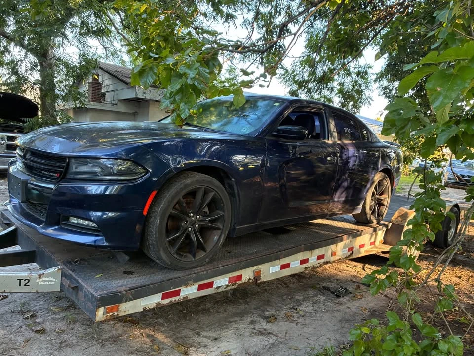 2016 Dodge Charger 7th Gen - Image 2 of 4