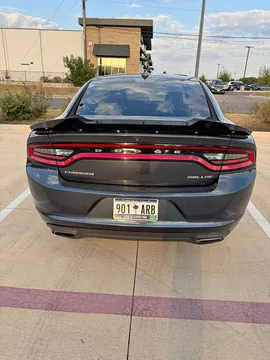 2016 Dodge Charger SXT Plus