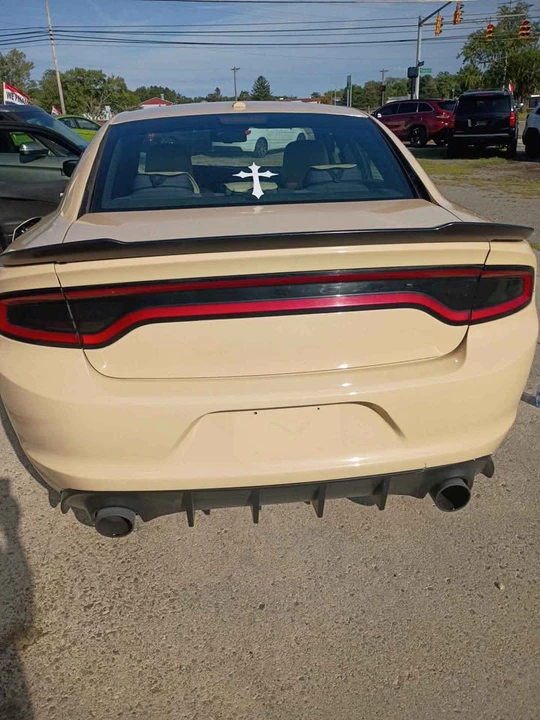 2016 Dodge Charger 7th Gen - Image 2 of 4