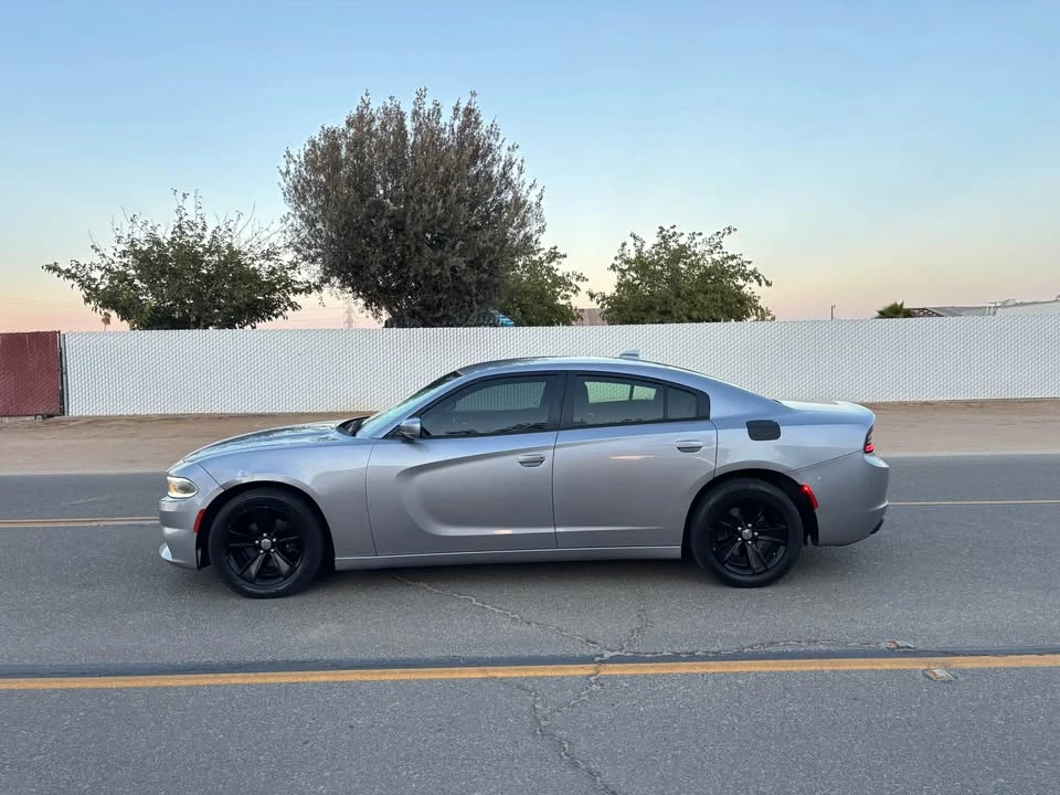 2016 Dodge Charger 7th Gen - Image 3 of 16