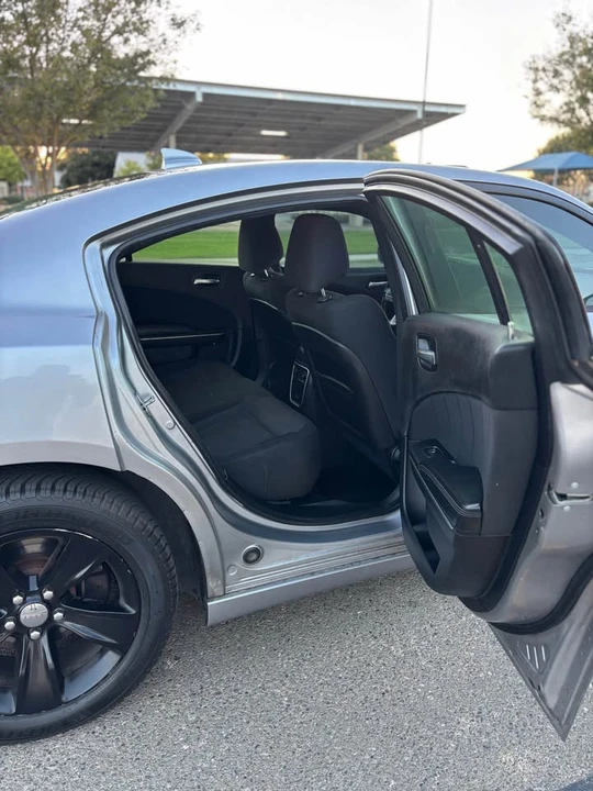 2016 Dodge Charger 7th Gen - Image 12 of 16