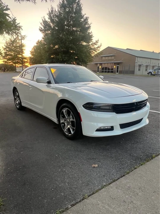 2016 Dodge Charger 7th Gen - Image 4 of 17