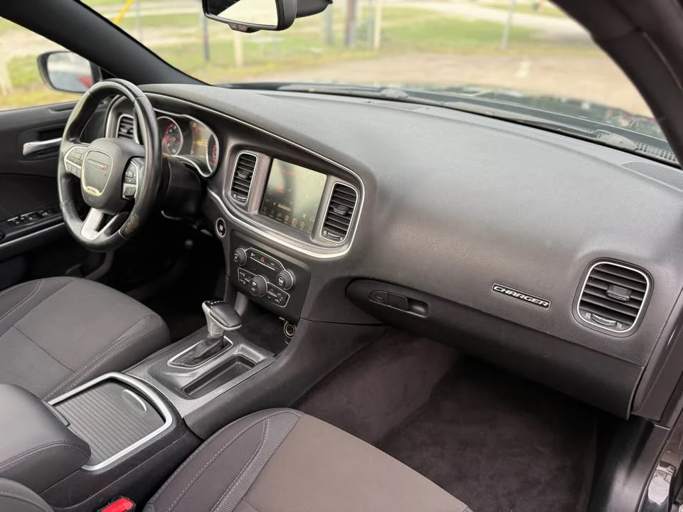 2016 Dodge Charger 7th Gen - Image 13 of 20
