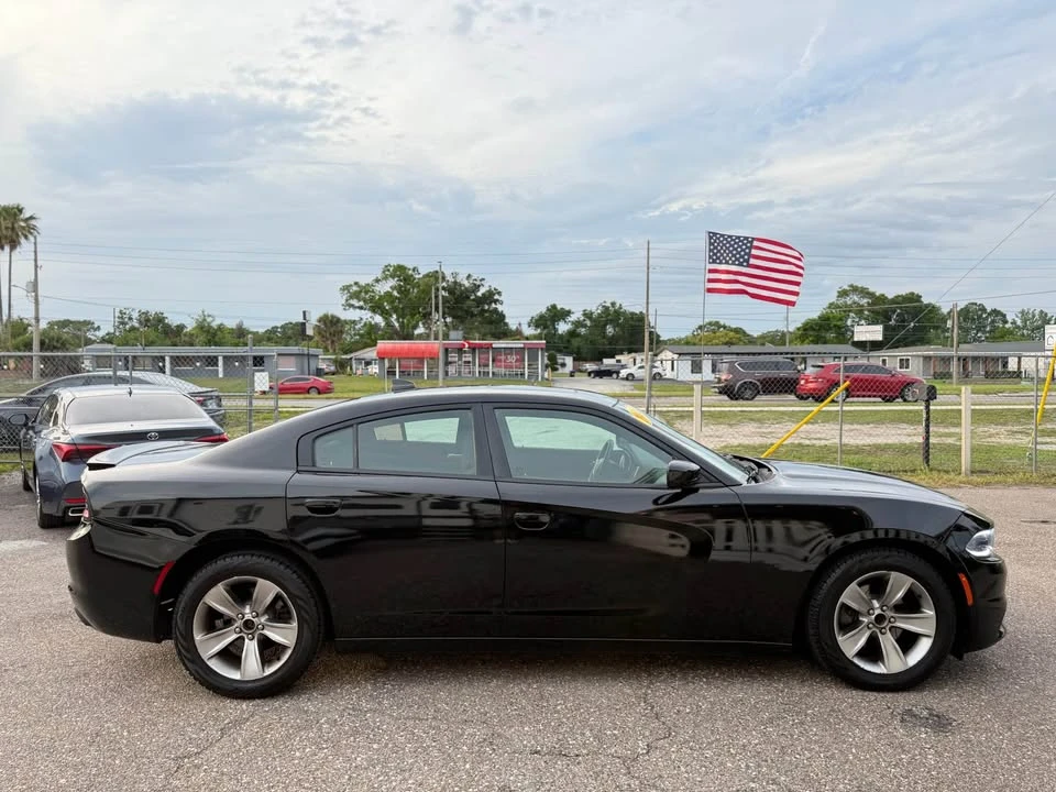 2016 Dodge Charger 7th Gen - Image 4 of 20