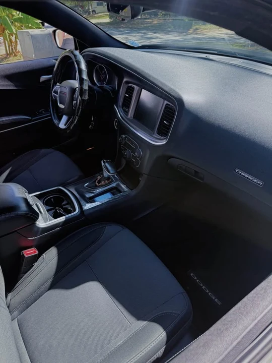 2016 Dodge Charger 7th Gen - Image 8 of 12