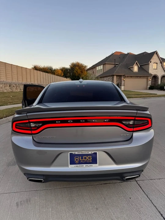 2016 Dodge Charger 7th Gen - Image 2 of 15