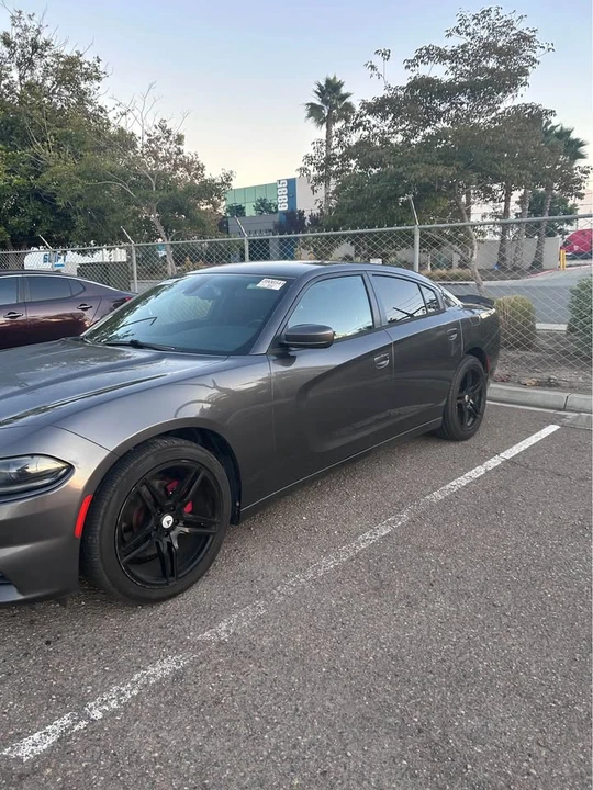 2016 Dodge Charger 7th Gen - Image 4 of 10