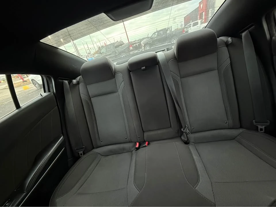 2016 Dodge Charger 7th Gen - Image 15 of 20