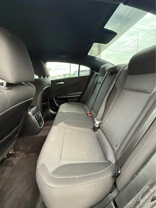 2016 Dodge Charger 7th Gen - Image 9 of 20