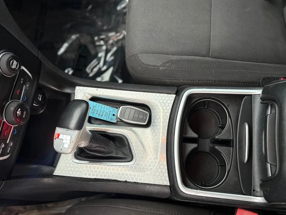 2016 Dodge Charger 7th Gen - Image 13 of 20