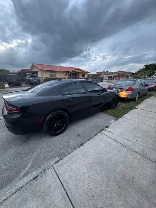 2016 Dodge Charger 7th Gen - Image 19 of 20