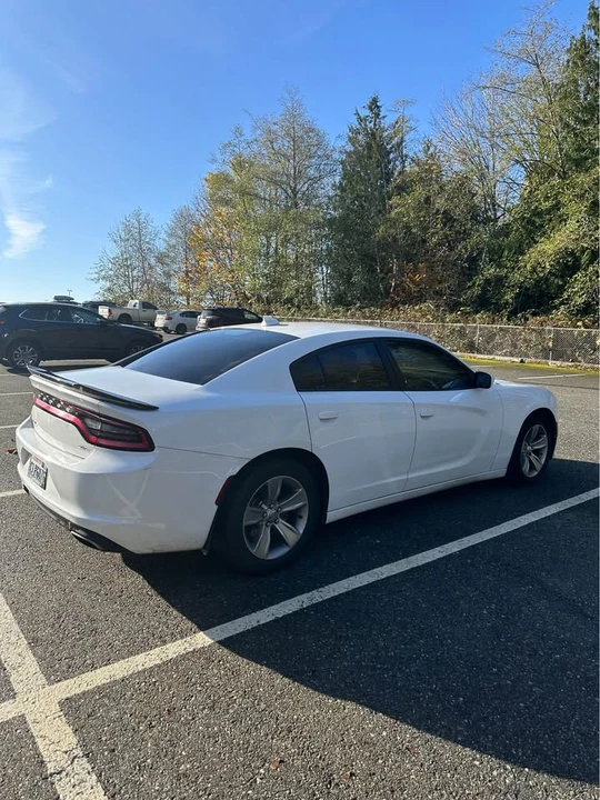 2016 Dodge Charger 7th Gen - Image 3 of 14