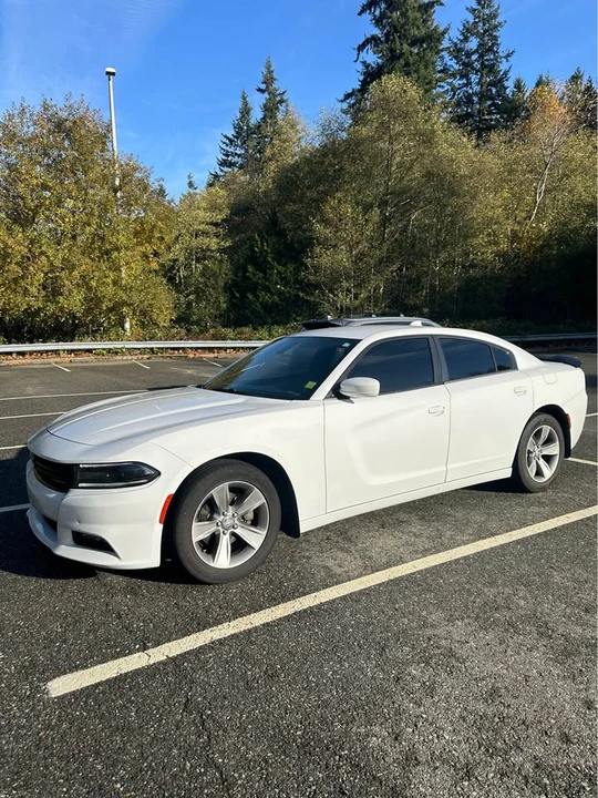 2016 Dodge Charger 7th Gen - Image 2 of 14