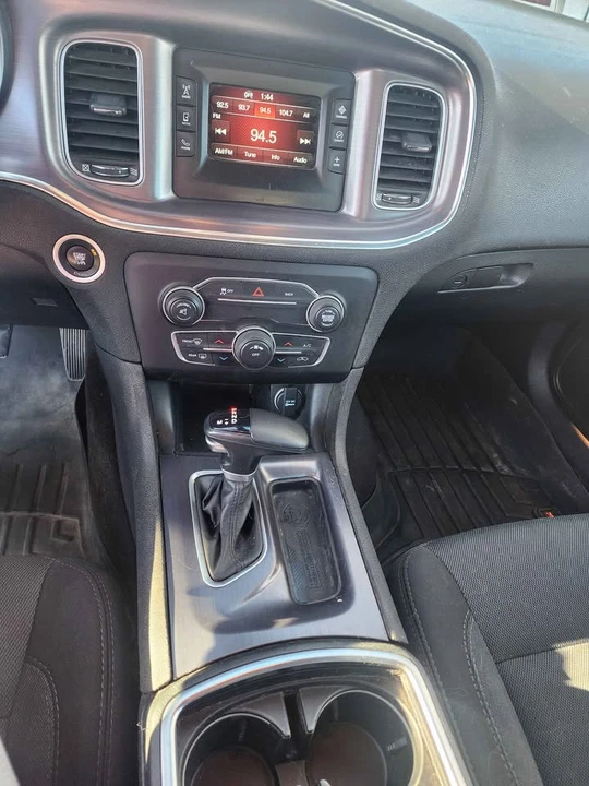 2016 Dodge Charger 7th Gen - Image 16 of 18