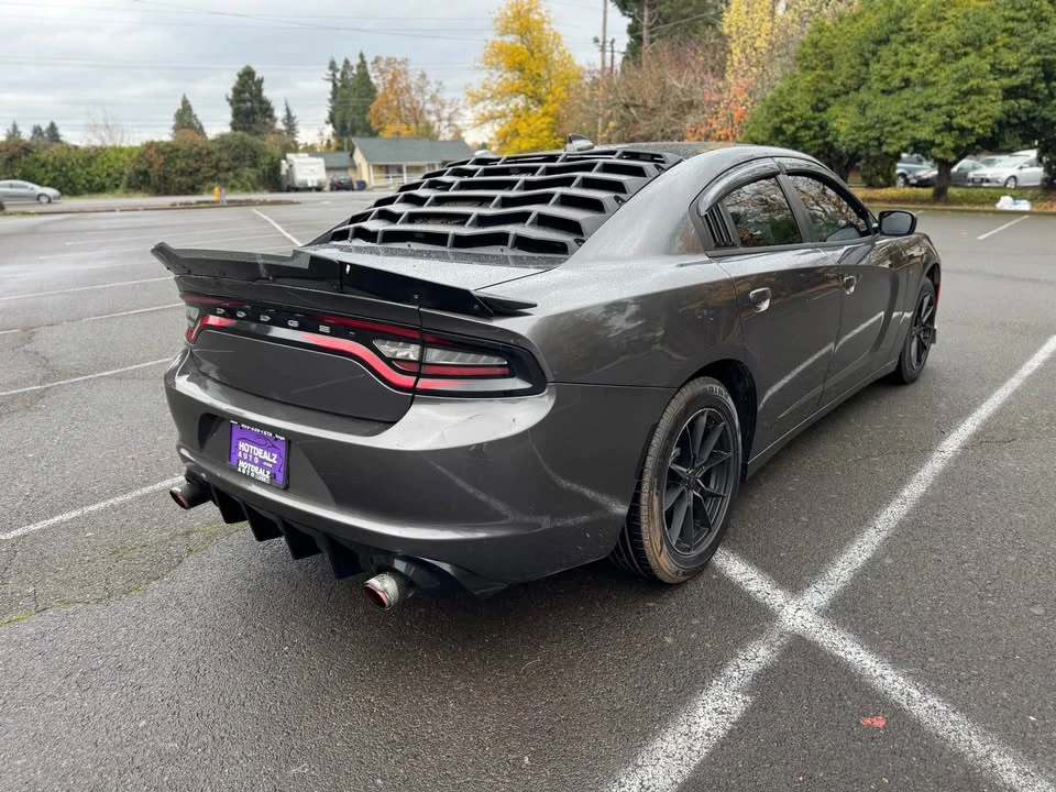 2016 Dodge Charger 7th Gen - Image 5 of 15
