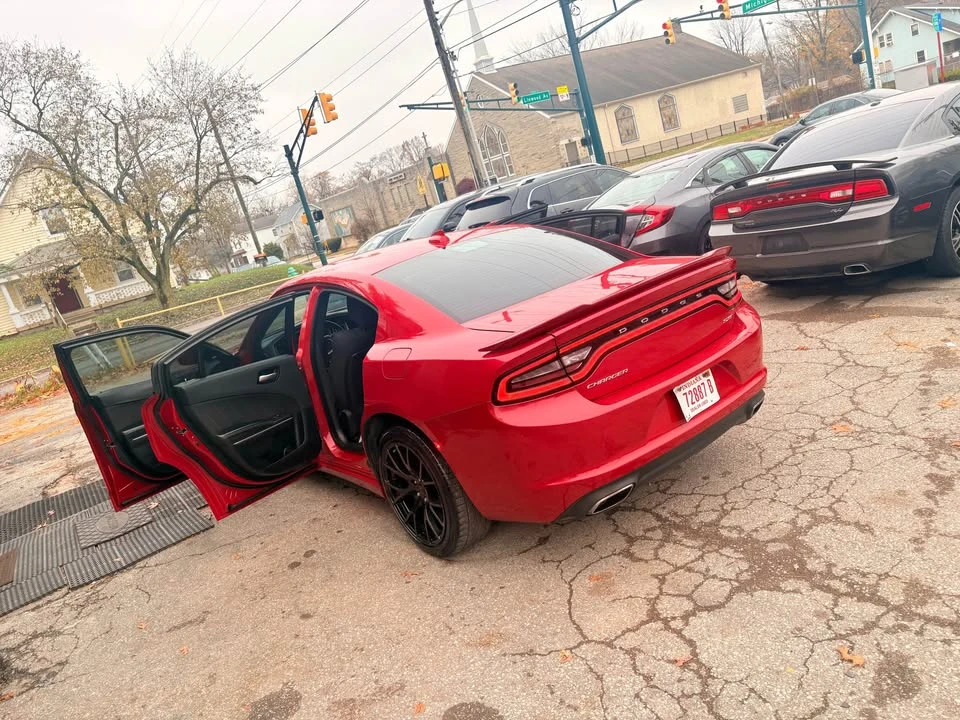 2016 Dodge Charger 7th Gen - Image 3 of 8