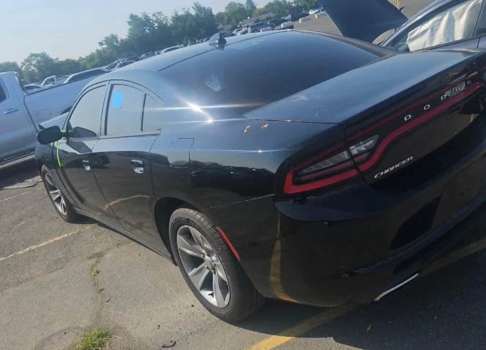 2016 Dodge Charger 7th Gen - Image 2 of 4