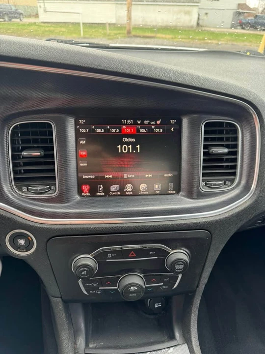 2016 Dodge Charger 7th Gen - Image 3 of 5