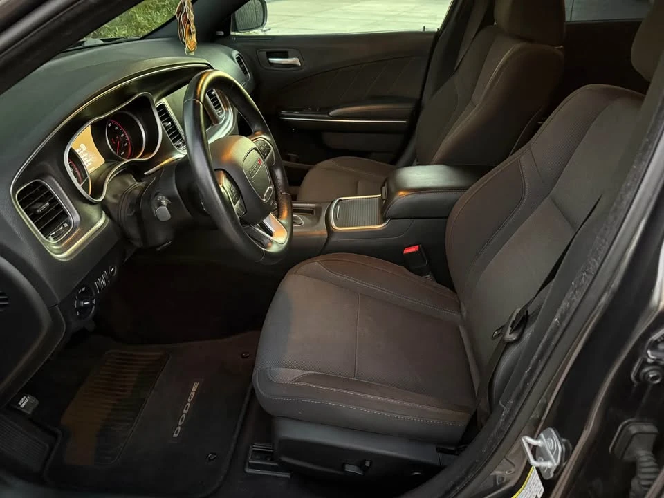 2016 Dodge Charger 7th Gen - Image 4 of 15