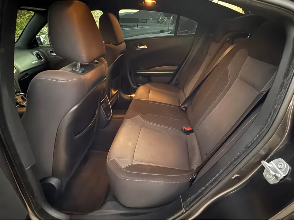 2016 Dodge Charger 7th Gen - Image 9 of 15