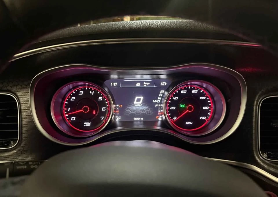 2016 Dodge Charger 7th Gen - Image 2 of 19