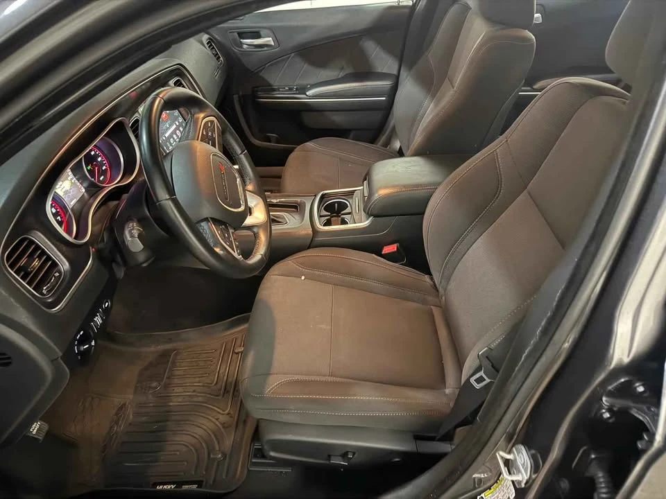 2016 Dodge Charger 7th Gen - Image 4 of 19