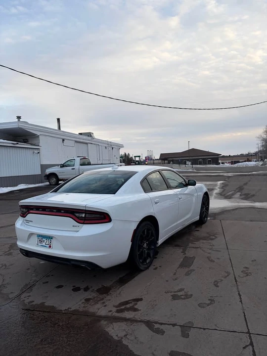 2016 Dodge Charger 7th Gen - Image 4 of 9