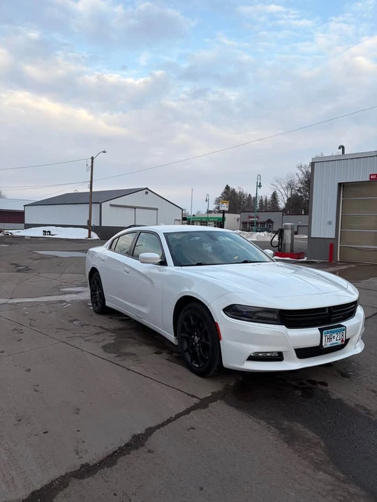 2016 Dodge Charger 7th Gen - Image 3 of 9