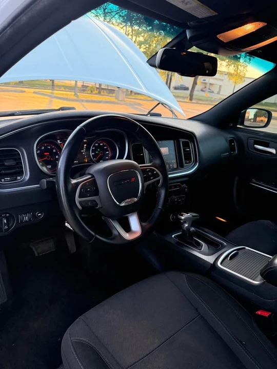 2016 Dodge Charger 7th Gen - Image 16 of 17